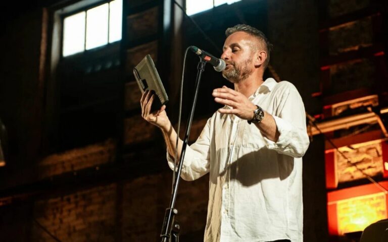 Жадан: Найкращі вірші, що рвуть серце на шматки