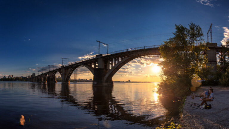 Найдовший міст в Україні: Мерефо-Херсонський велетень