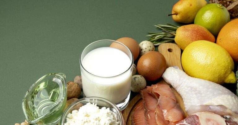 Через скільки часу після риби можна пити молоко?