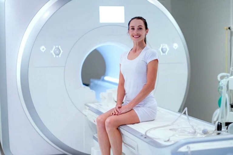 Чи можна робити МРТ при місячних: повний гід з нюансами