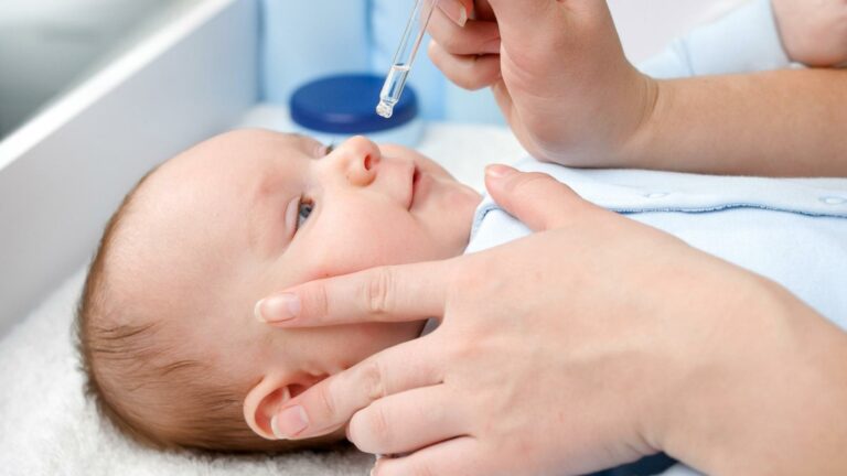 Зелені соплі у дитини: як лікувати без паніки