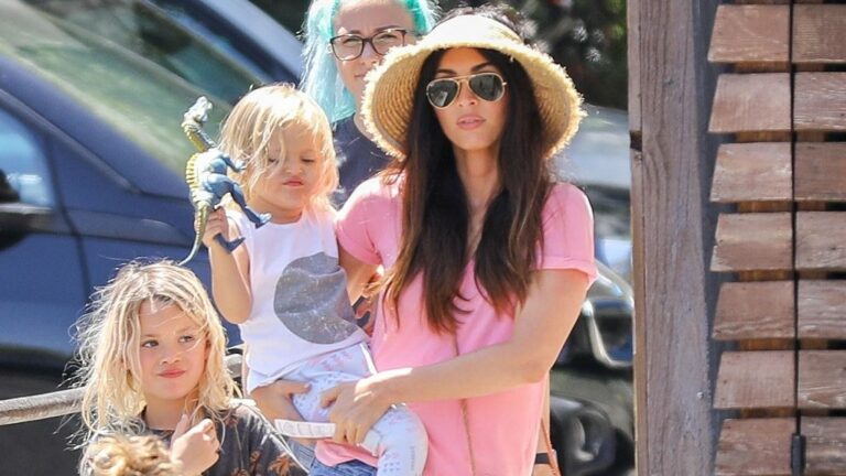 Меган Фокс діти: четверо маленьких зірок у її житті 2025