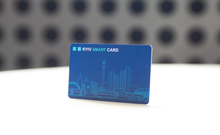 Транспортна картка Київ: де купити в 2026 та не прогадати