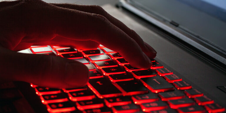 Як включити підсвітку клавіатури на ноутбуці: повний гайд 2026