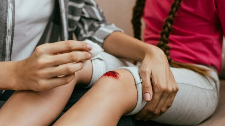 Чим обробити рану: детальний гід для швидкого загоєння