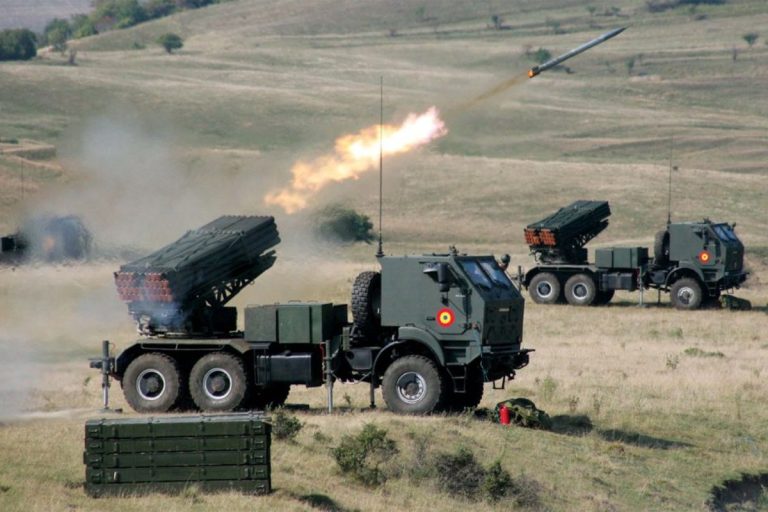 РСЗВ це: реактивна система залпового вогню, що здатна обрушити залізний шквал на ворога за секунди