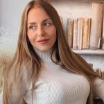 Саша Петрайчук: від юристки до найвпливовішої секс-блогерки України