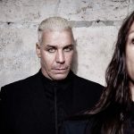 Тілль Ліндеманн: від плавця НДР до фронтмена Rammstein, поета та соло-артиста, що продовжує запалювати сцени в 2026 році